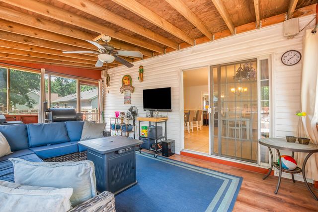3789 Van Kley Drive, Wheatfield, IN 46392