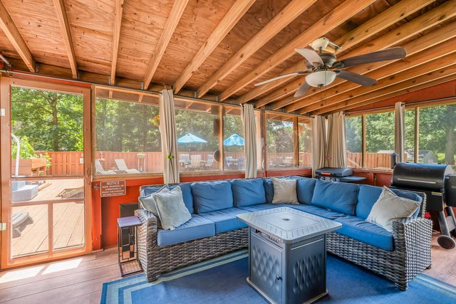 3789 Van Kley Drive, Wheatfield, IN 46392