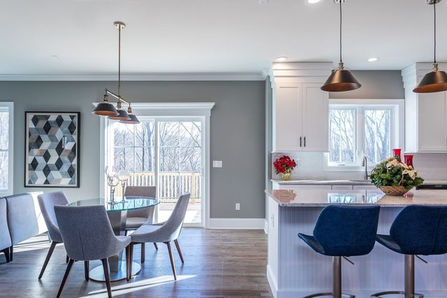 24 Deerwood Road, Oxford, CT 06478