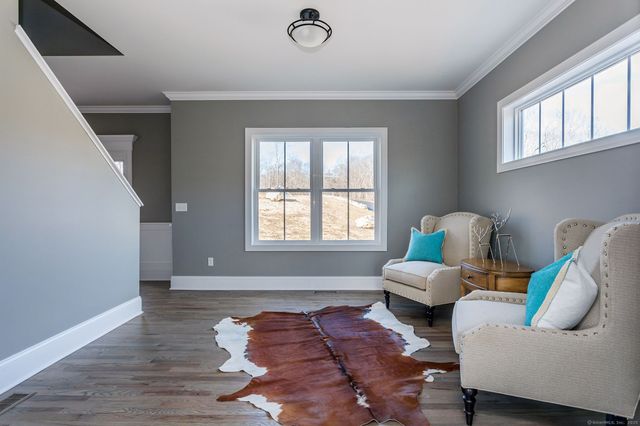 24 Deerwood Road, Oxford, CT 06478