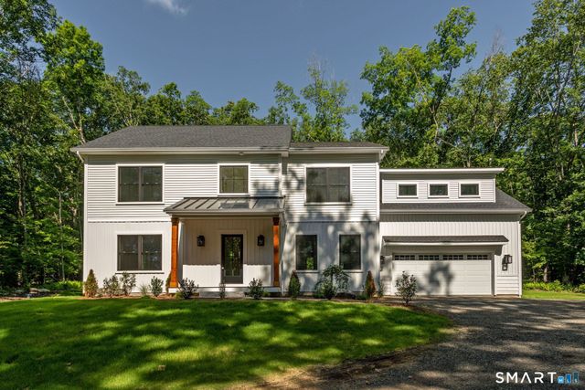 24 Deerwood Road, Oxford, CT 06478