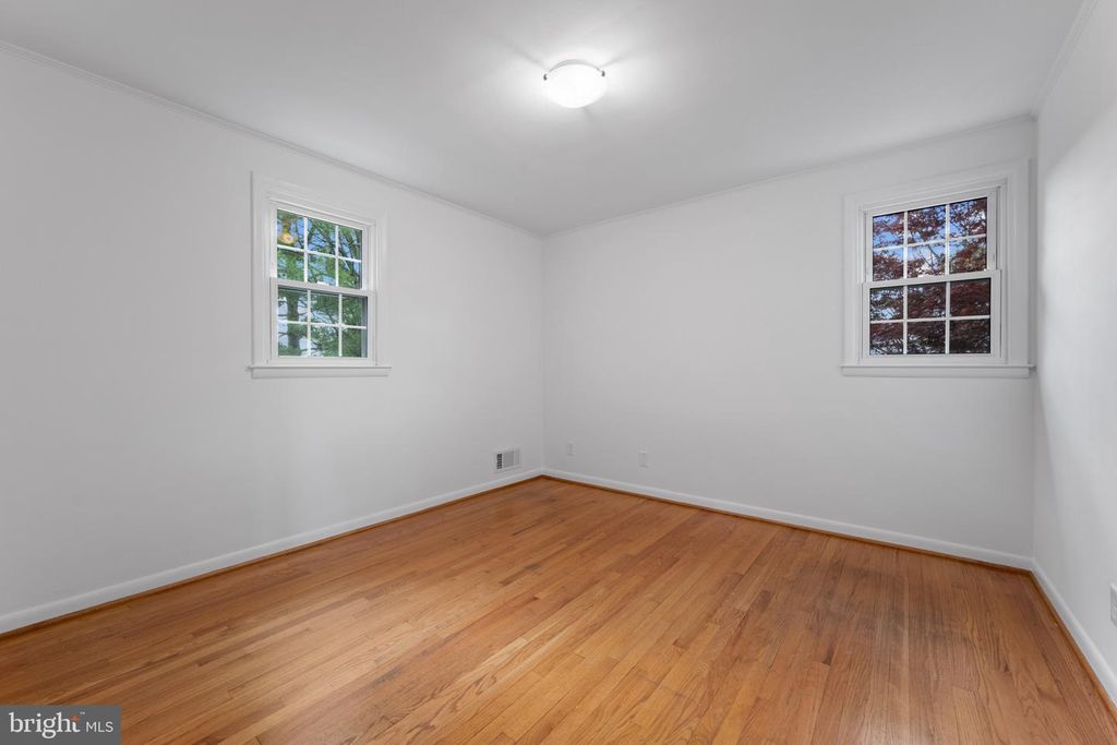 Image 28 of property listing at 1005 JAMIESON RD, Lutherville Timonium, MD 21093