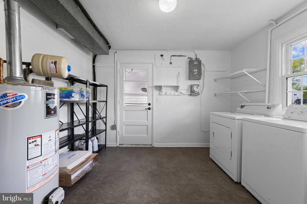 Image 31 of property listing at 1005 JAMIESON RD, Lutherville Timonium, MD 21093