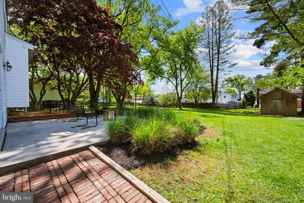 Image 6 of property listing at 1005 JAMIESON RD, Lutherville Timonium, MD 21093