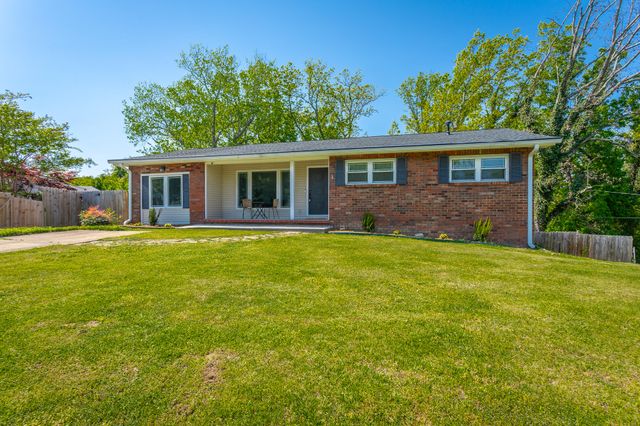 5829 Ragnar Drive, Hixson, TN 37343