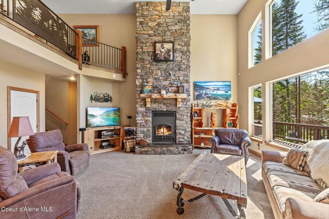 10938 W Twin Lakes RD, Rathdrum, ID 83858