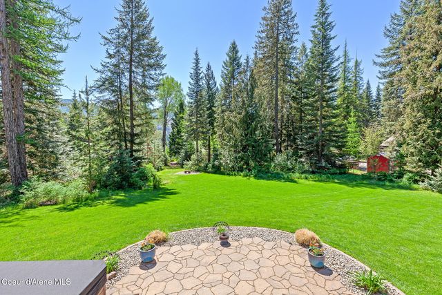 10938 W Twin Lakes RD, Rathdrum, ID 83858