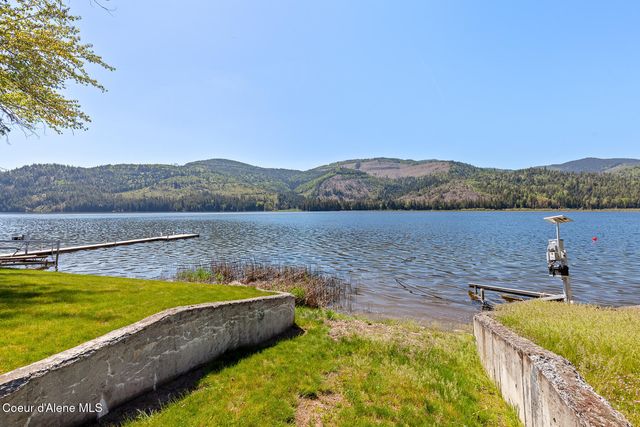 10938 W Twin Lakes RD, Rathdrum, ID 83858