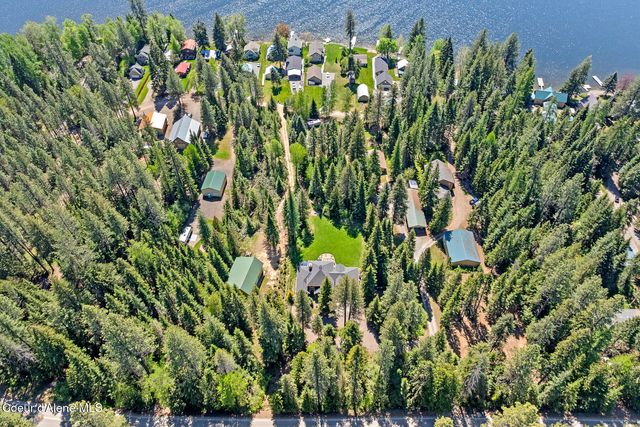 10938 W Twin Lakes RD, Rathdrum, ID 83858