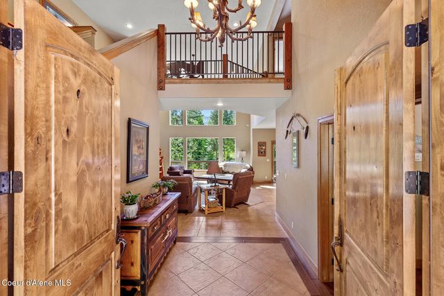 10938 W Twin Lakes RD, Rathdrum, ID 83858
