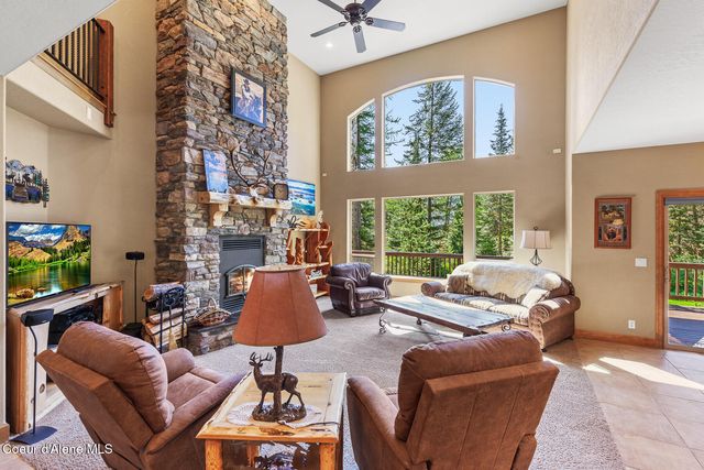 10938 W Twin Lakes RD, Rathdrum, ID 83858