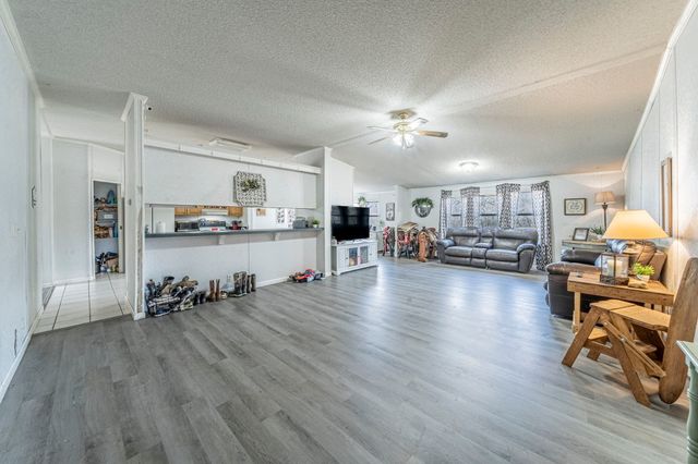 104 Main Street, Rosser, TX 75157