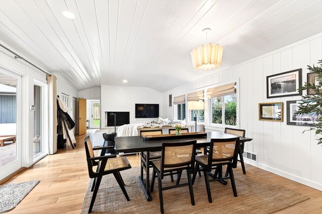 503 Whitehead Road, Chapel Hill, NC 27514