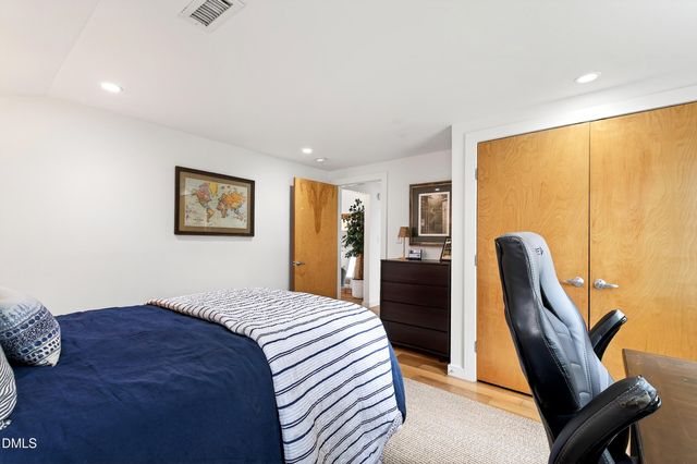 503 Whitehead Road, Chapel Hill, NC 27514