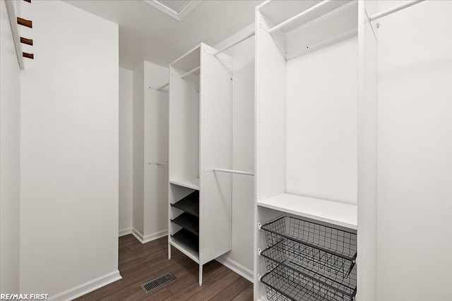 25891 Briar Towne Boulevard, Chesterfield Twp, MI 48051