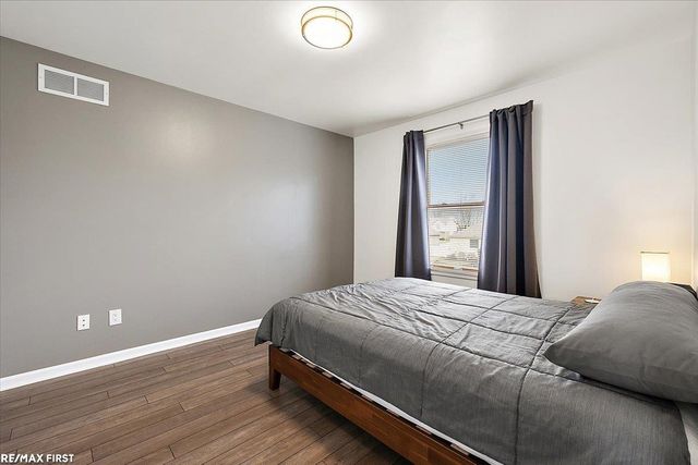 25891 Briar Towne Boulevard, Chesterfield Twp, MI 48051