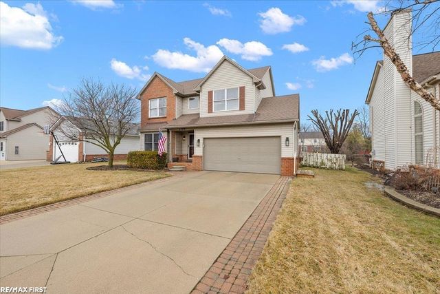 25891 Briar Towne Boulevard, Chesterfield Twp, MI 48051