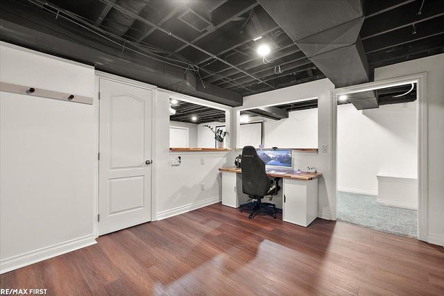 25891 Briar Towne Boulevard, Chesterfield Twp, MI 48051