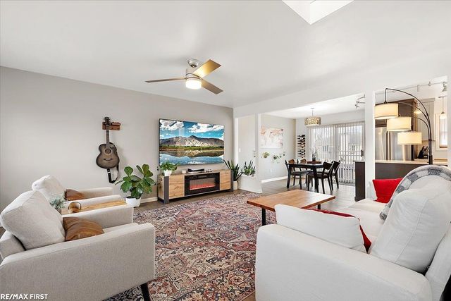 25891 Briar Towne Boulevard, Chesterfield Twp, MI 48051