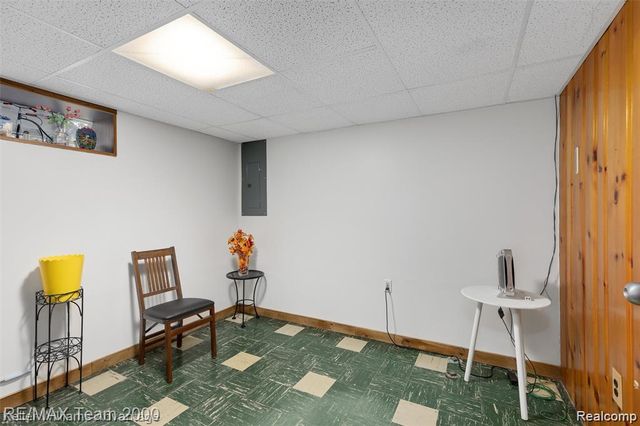 5148 Ternes Street, Dearborn, MI 48126