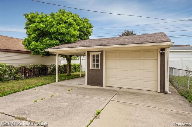 5148 Ternes Street, Dearborn, MI 48126