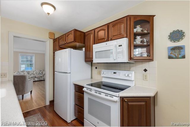 5148 Ternes Street, Dearborn, MI 48126