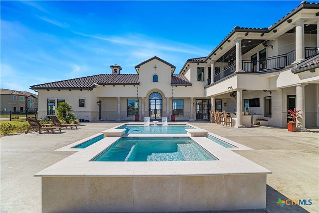 385 E Arbor Vista, Port O'connor, TX 77982