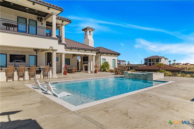 385 E Arbor Vista, Port O'connor, TX 77982