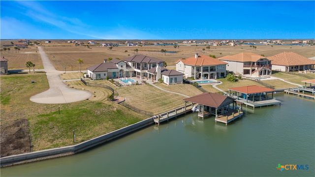 385 E Arbor Vista, Port O'connor, TX 77982