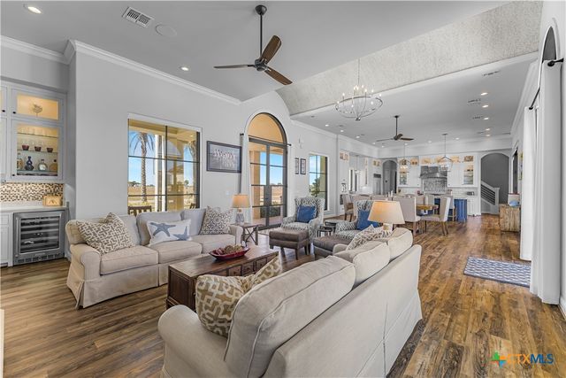 385 E Arbor Vista, Port O'connor, TX 77982