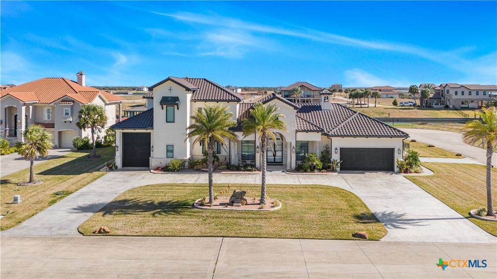 385 E Arbor Vista, Port O'connor, TX 77982