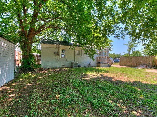 107 E Myrtle Drive, Midwest City, OK 73110