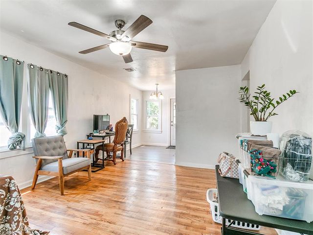 107 E Myrtle Drive, Midwest City, OK 73110