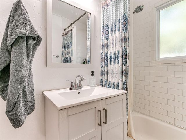 107 E Myrtle Drive, Midwest City, OK 73110
