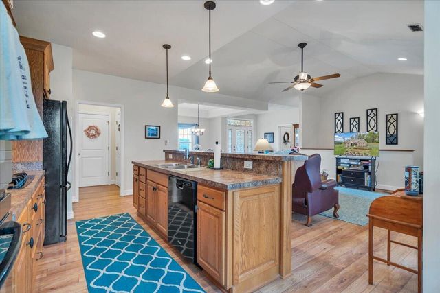 5551 Floyd HWY N, Floyd, VA 24091