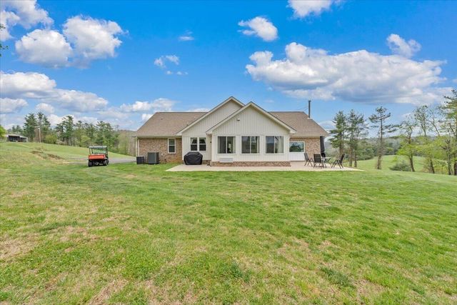 5551 Floyd HWY N, Floyd, VA 24091