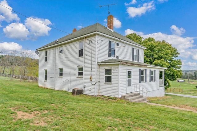 5551 Floyd HWY N, Floyd, VA 24091