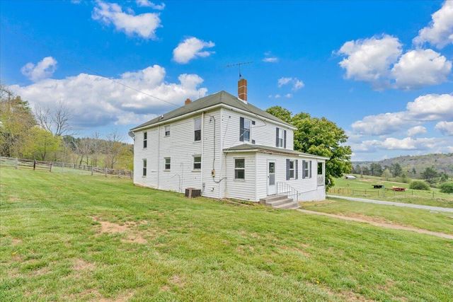 5551 Floyd HWY N, Floyd, VA 24091