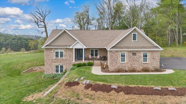 5551 Floyd HWY N, Floyd, VA 24091