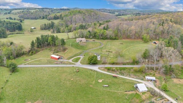 5551 Floyd HWY N, Floyd, VA 24091