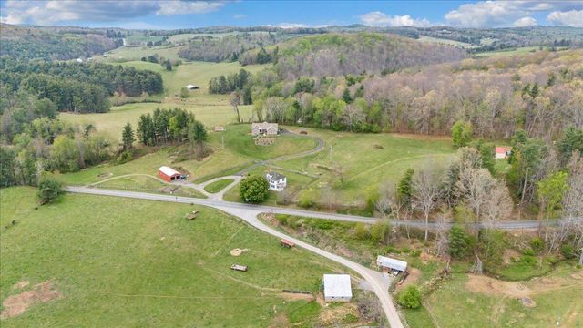 5551 Floyd HWY N, Floyd, VA 24091