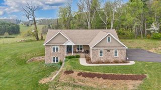 5551 Floyd HWY N, Floyd, VA 24091
