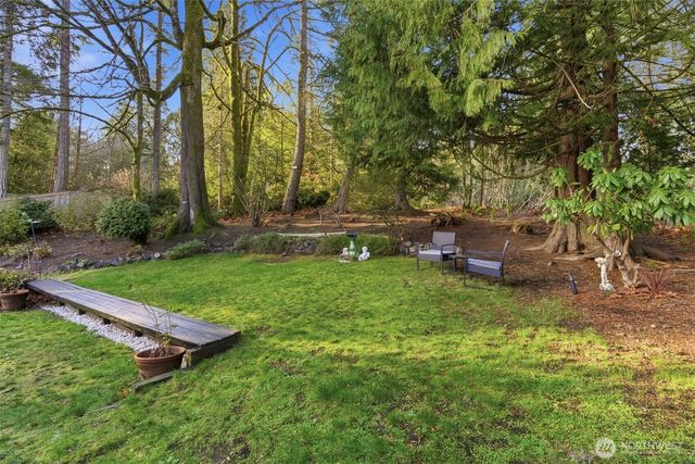 400 Falcon Court NE, Bremerton, WA 98311