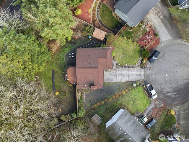 400 Falcon Court NE, Bremerton, WA 98311