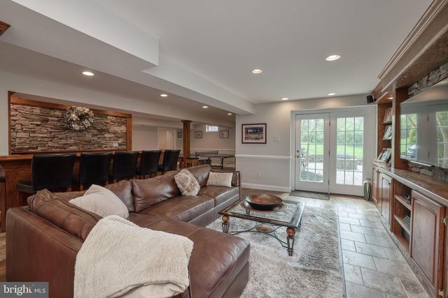 6723 POINT PLEASANT PIKE PIKE, New Hope, PA 18938