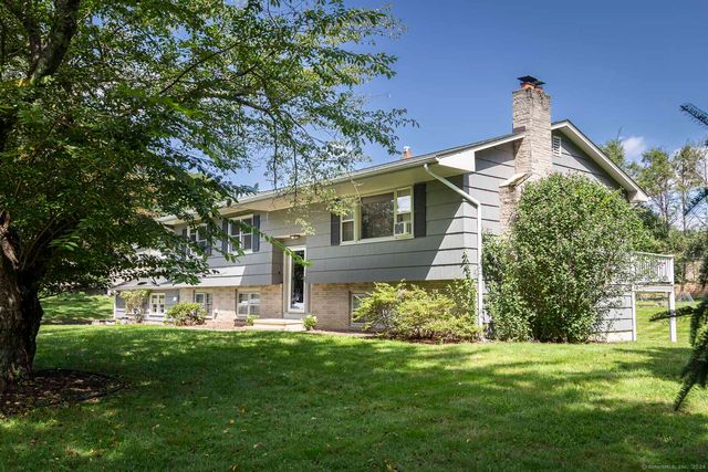 73 Paschal Drive, Milford, CT 06461