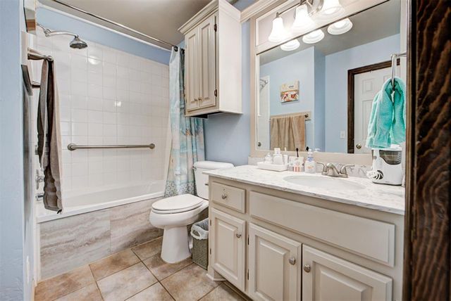 2513 Lynn Lane, Oklahoma City, OK 73120