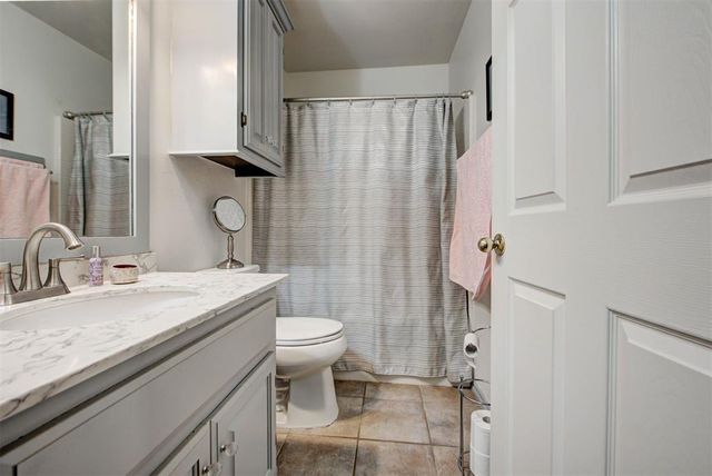 2513 Lynn Lane, Oklahoma City, OK 73120