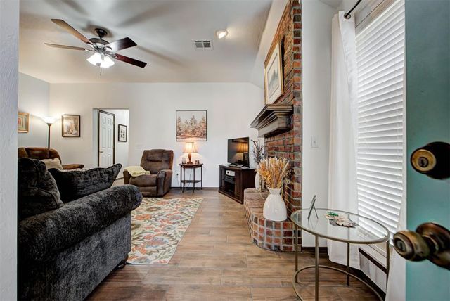 2513 Lynn Lane, Oklahoma City, OK 73120