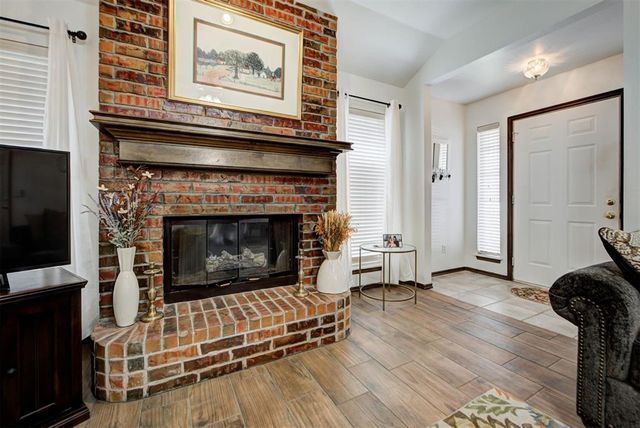 2513 Lynn Lane, Oklahoma City, OK 73120